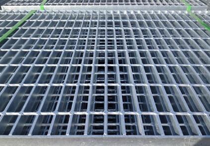 熱鍍鋅格柵板的優(yōu)點(diǎn)有這些